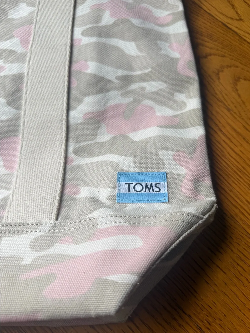 TOMS Pink Camo Canvas Crossbody Tote Bag Convertible Snap Top